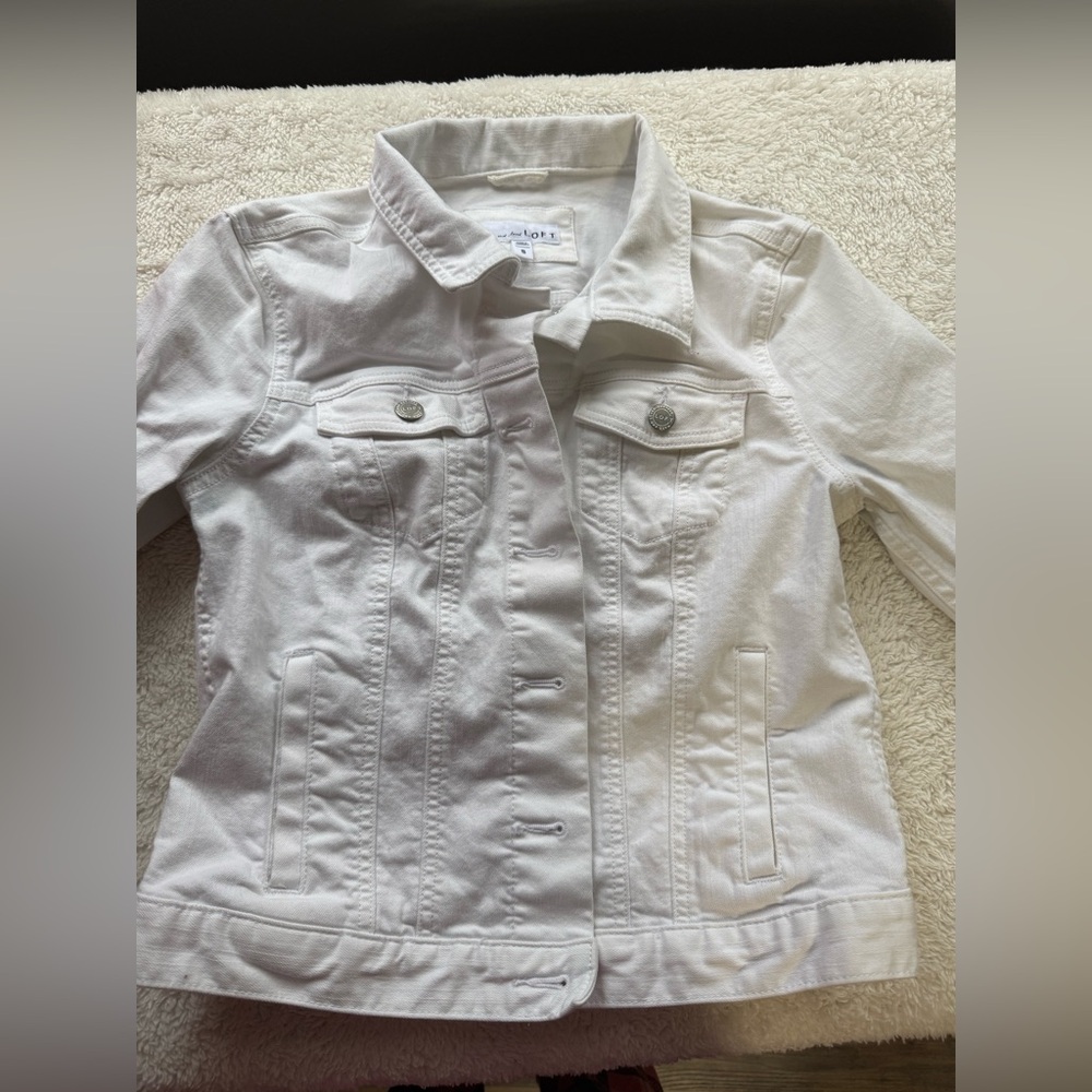 Loft size S Women's White Denim Jacket